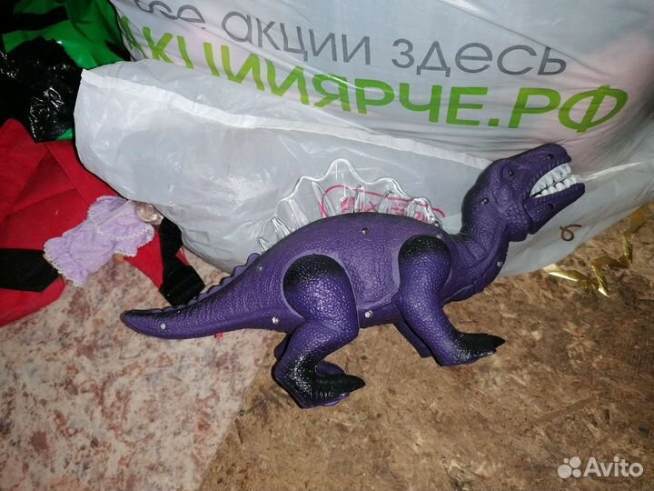 Продам большой пакет игрушек для мальчика