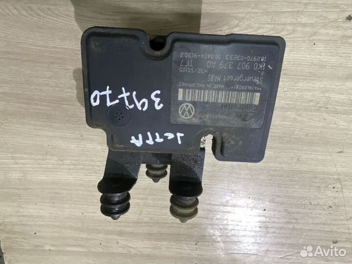 Блок ABS (насос) Volkswagen Jetta V (2005—2011) 1K