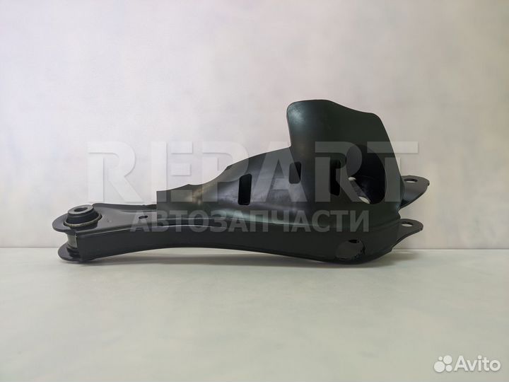 Рычаг задний левый Infiniti G37/QX50/QX70