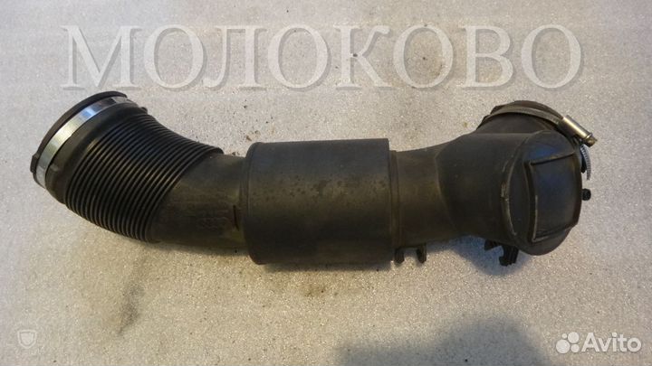 Патрубок воздушного фильтра Audi A6 C7