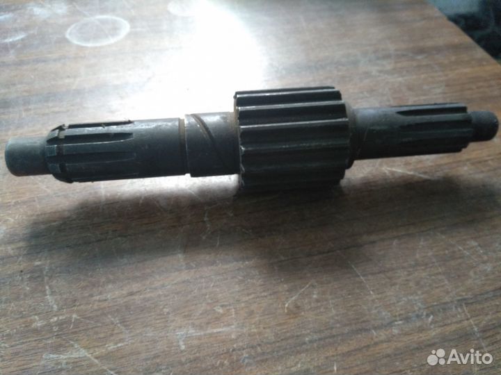 Вал вторичный кпп газ-53,3307,66 голый