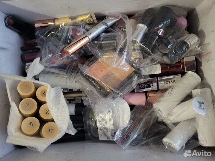 Косметика на доставку