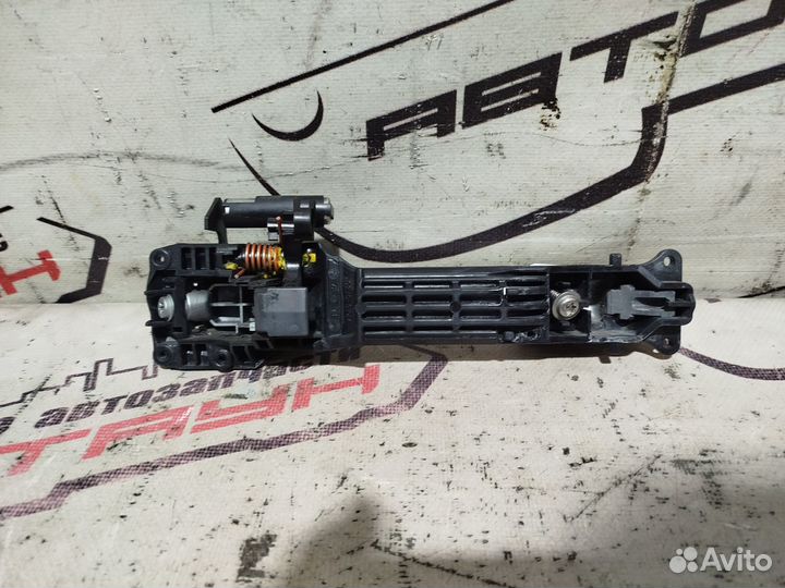 Ручка двери внешняя toyota daihatsu scion. urban cruiser vitz will VS XD yaris ACA20 ACA20W. ZZT240