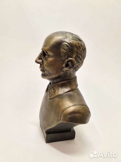 Бюст Берия Лаврентий