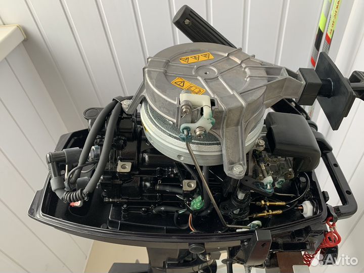 Мотор Tohatsu M 9.8 BS