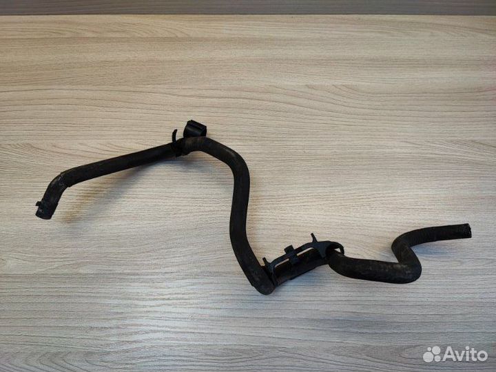 Патрубок радиатора Volkswagen Polo