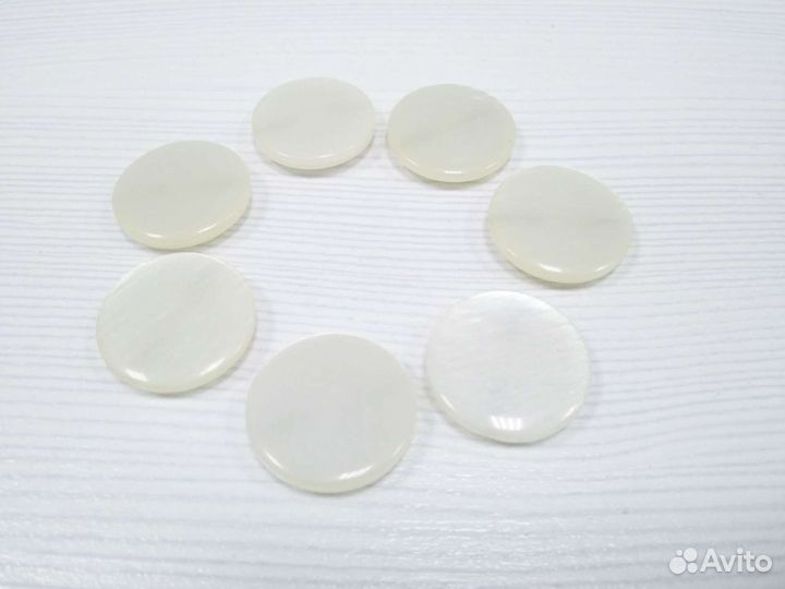 Пуговицы разные