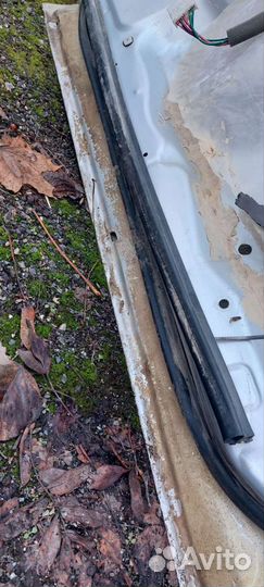 Дверь передняя правая Мазда 626 GF Америка 98-01