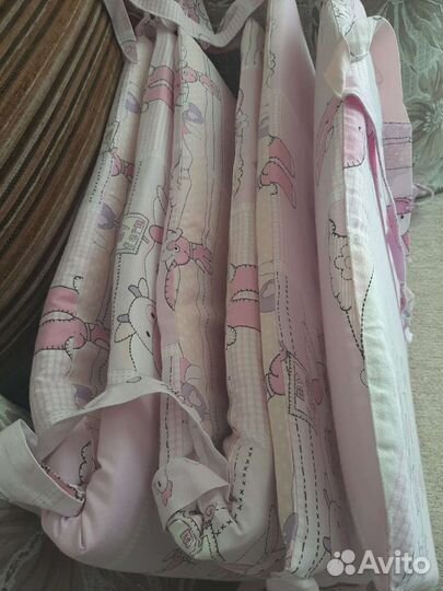 Бортики в детскую кроватку, балдахин, крепление