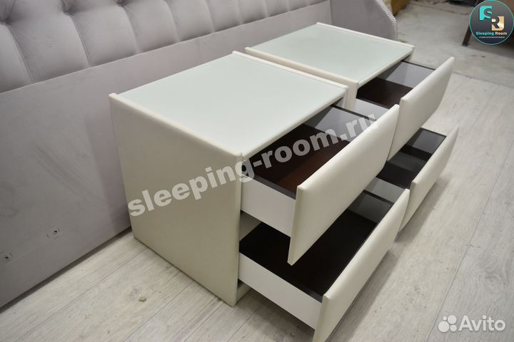 Тумбы прикроватные 2 шт