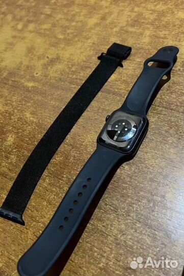 Часы Apple Watch 6 44 mm