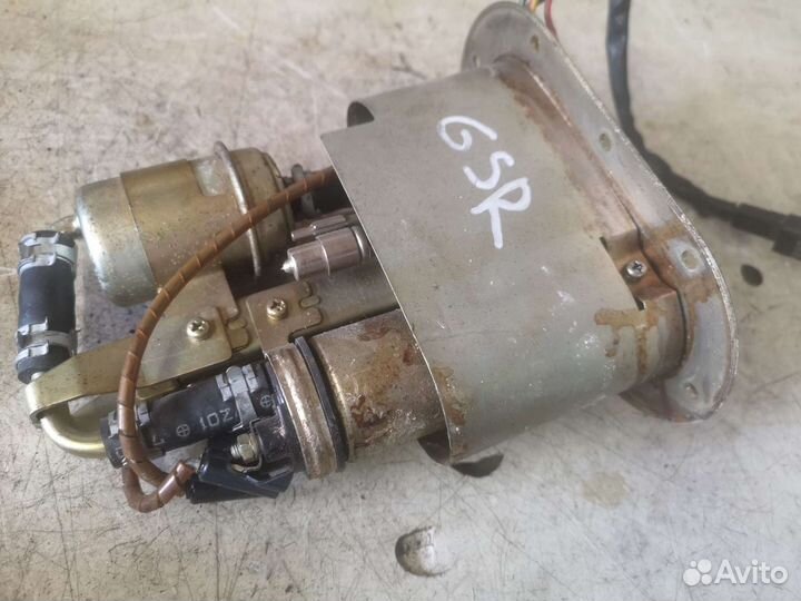 Насос бензонасос suzuki gsr 600 400 gsr600 gsr400