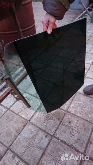 Боковое стекло ваз 2114