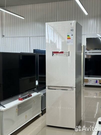 Холодильник LG Высота 203 см (Новый-Доставка)