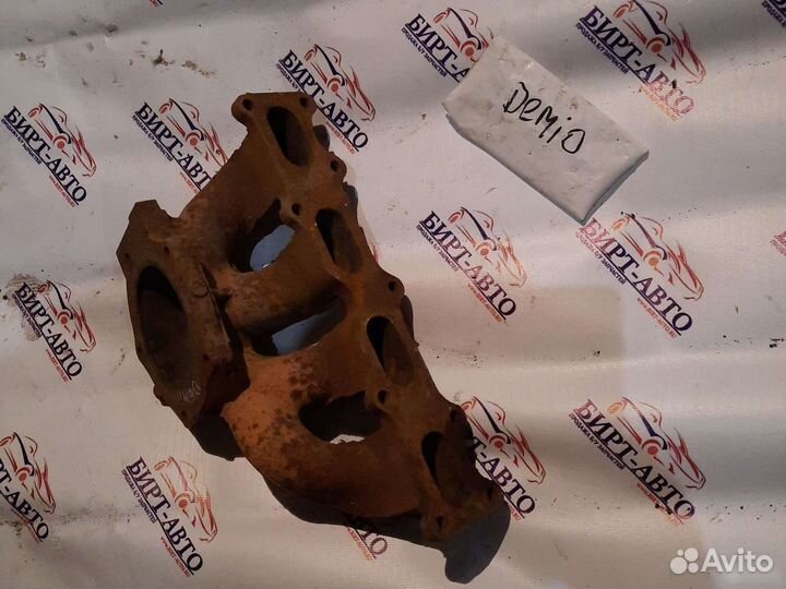 Mazda Demio выпускной коллектор