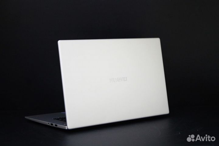 Ноутбук для учебы Huawei Matebook D15