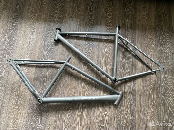 Титановые рамы 27.5 Disk
