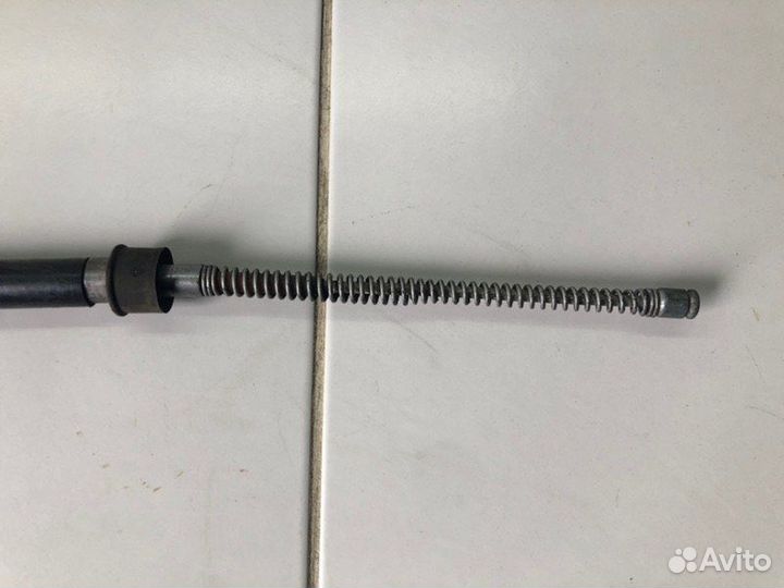 Трос стояночного тормоза задний левый Volkswagen