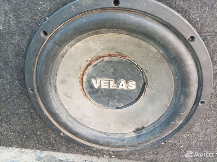 Сабвуфер velas