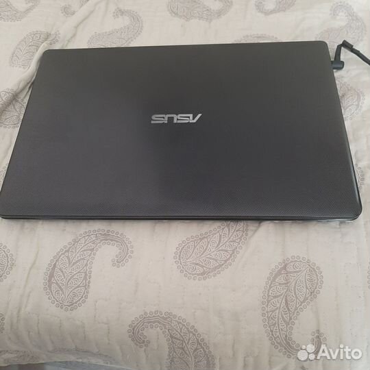 Ноутбук Asus