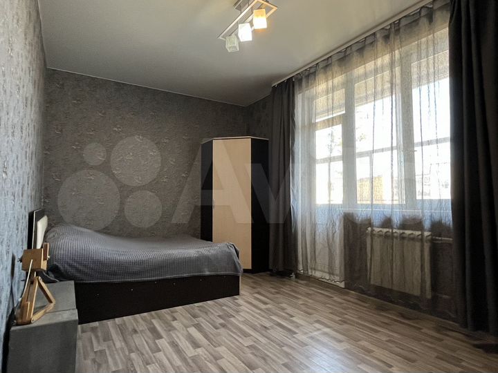 2-к. квартира, 58 м², 3/3 эт.