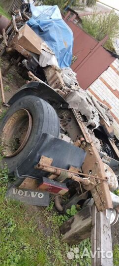 Седельный тягач Volvo fh12 по запчастям