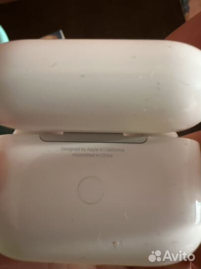 Airpods pro 1 поколения