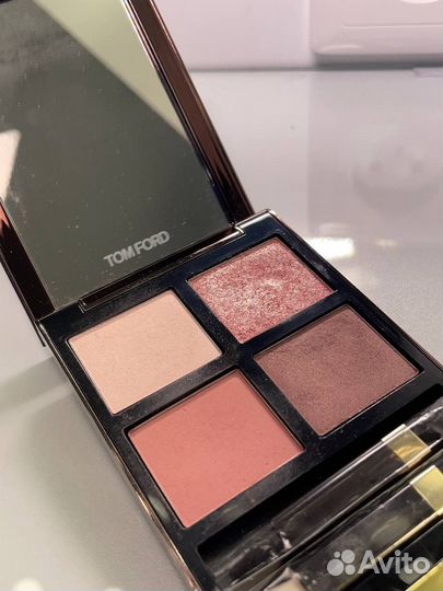 Палетка теней Tom Ford Insilent Rose