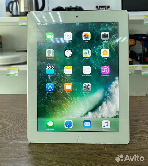 Планшет Apple iPad 4 Wi-Fi