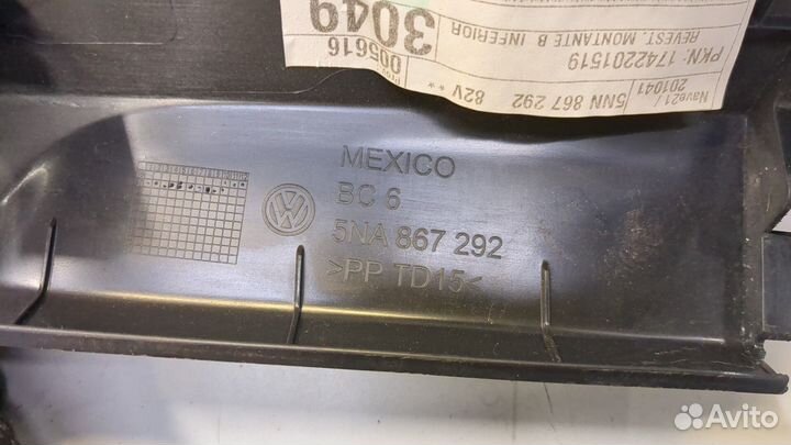 Обшивка стойки Volkswagen Tiguan, 2018