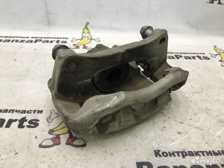 Суппорт тормозной передний правый Mazda 3 BM