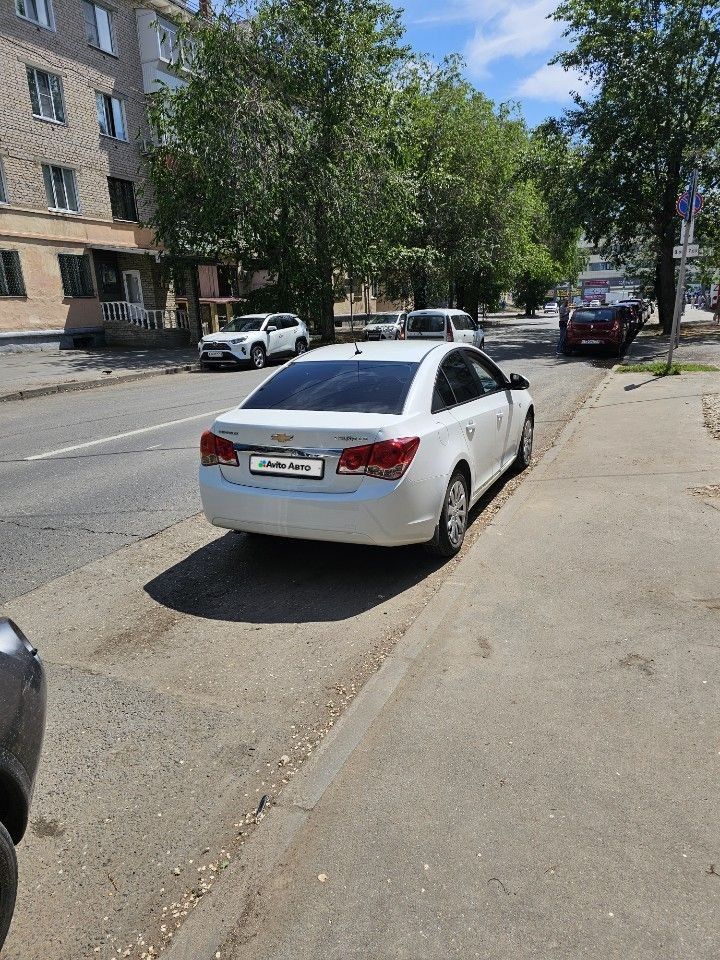 Chevrolet Cruze: фото из отзыва
