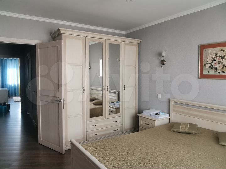 3-к. квартира, 79,2 м², 4/10 эт.