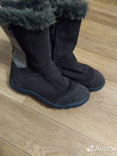 Сапоги зимние новые для девочки,р.35, натуральная