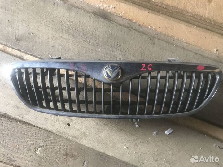 Решетка радиатора Mazda Xedos 9