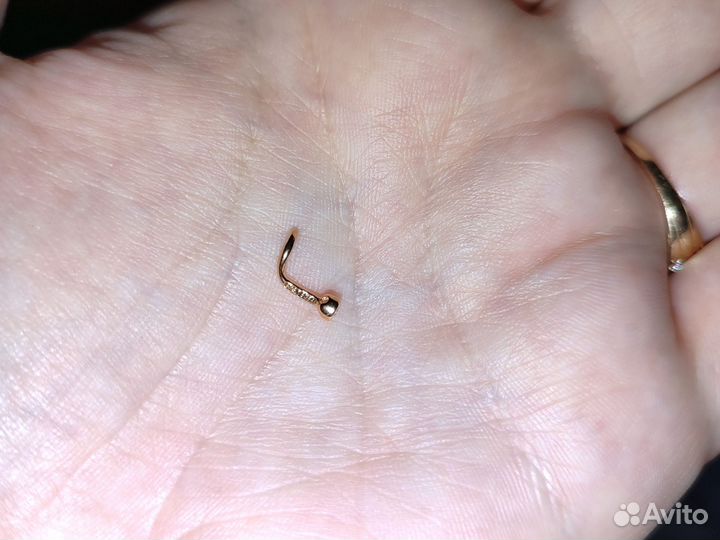 Пирсинг в нос