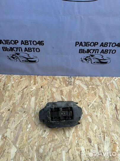 Суппорт передний левый Volkswagen Touareg 4.2 AXQ