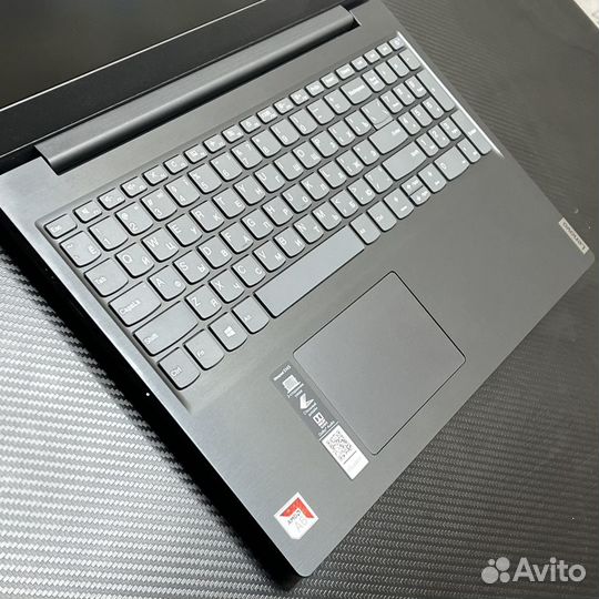 Нотбук для работы Lenovo
