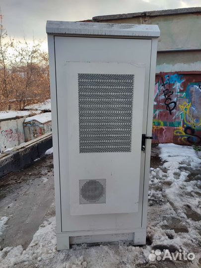 Шкаф серверный уличный всепогодный