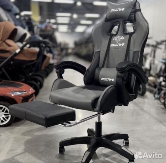 Компьютерное кресло игровое