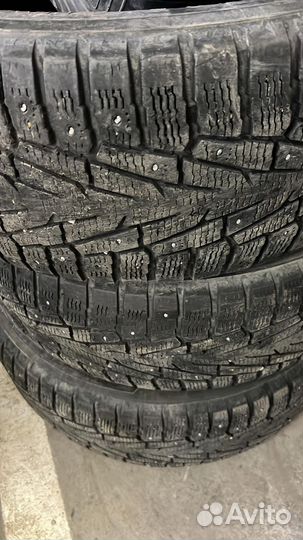 Nokian Tyres Line 285/60 R18