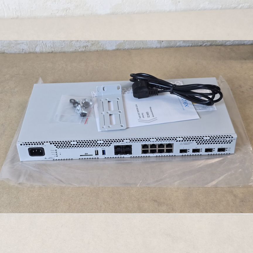 [ESR-21] Маршрутизатор Eltex Esr-21