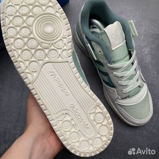 Кроссовки Adidas Forum low