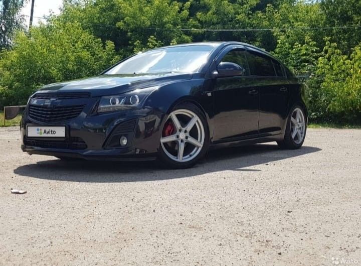 Chevrolet Cruze: фото владельца