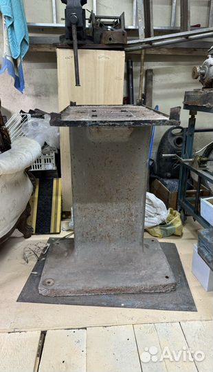 Сверлильный станок советский