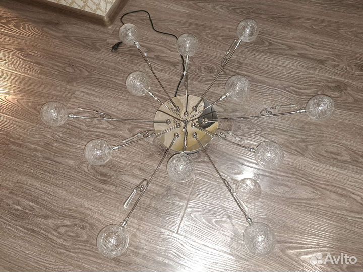 Люстра потолочная 12 ламп стекло/хром