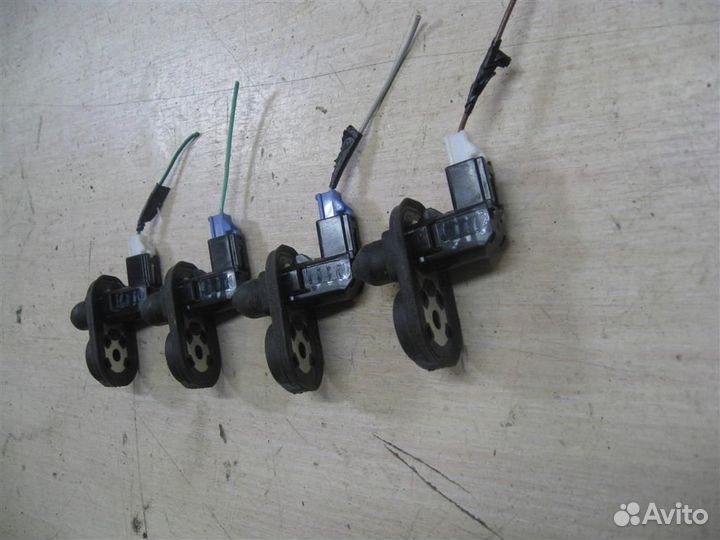 Концевики дверей (комплект) Honda Civic 5D (FN) 2