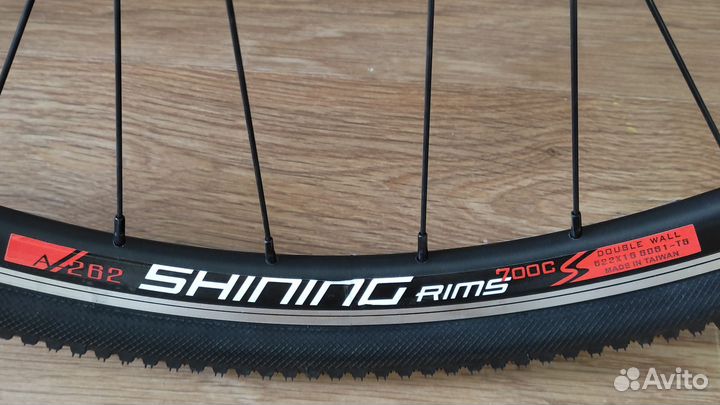 Колеса для велосипеда 28 в сборе