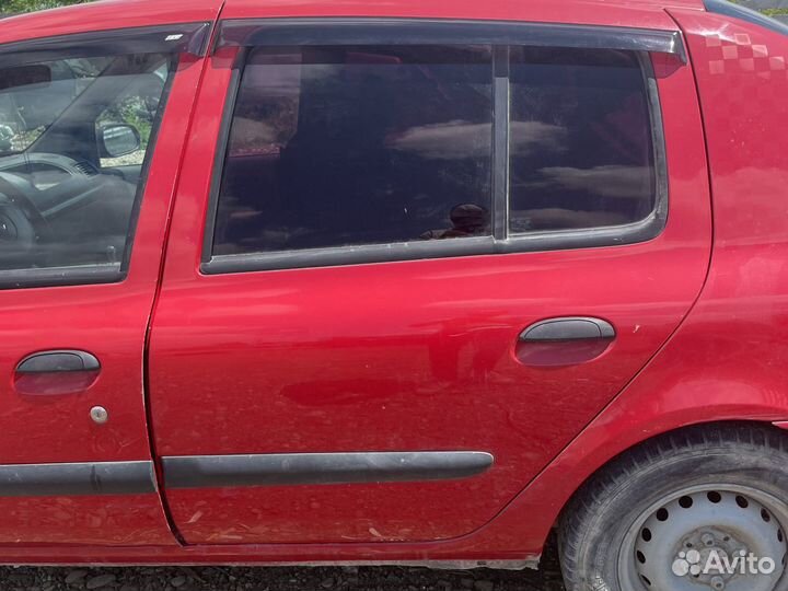 Двери Renault Symbol левая правая передняя задняя