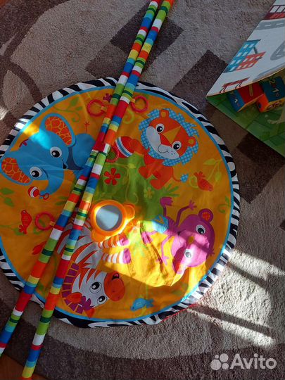 Развивающий коврик